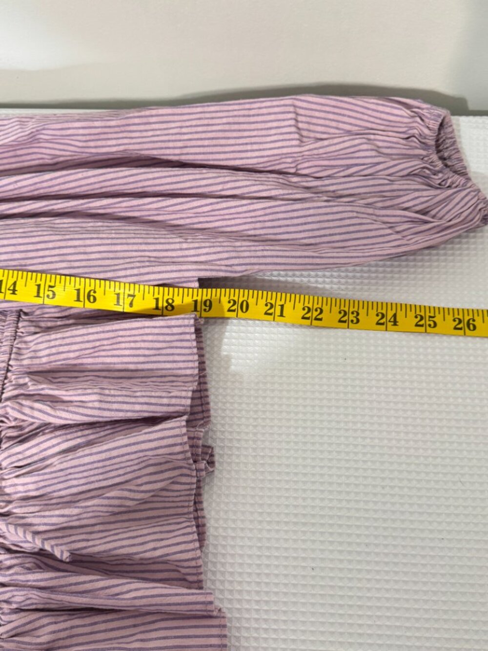 JACQUIE THE LABEL Striped Cropped Peasant Top - Picture 9 of 9